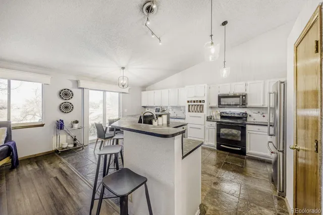 $585,000 | 5005 East 117th Avenue, Thornton, CO 80233