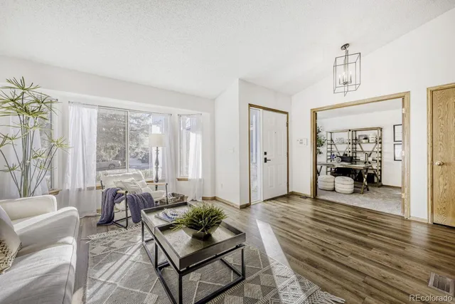 $585,000 | 5005 East 117th Avenue, Thornton, CO 80233