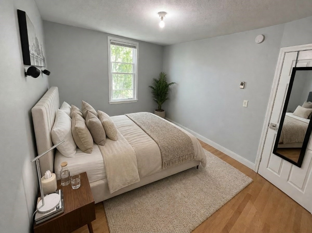 26 Boston Street, Unit 4 Boston, MA 02127 - Photo 3 of 8