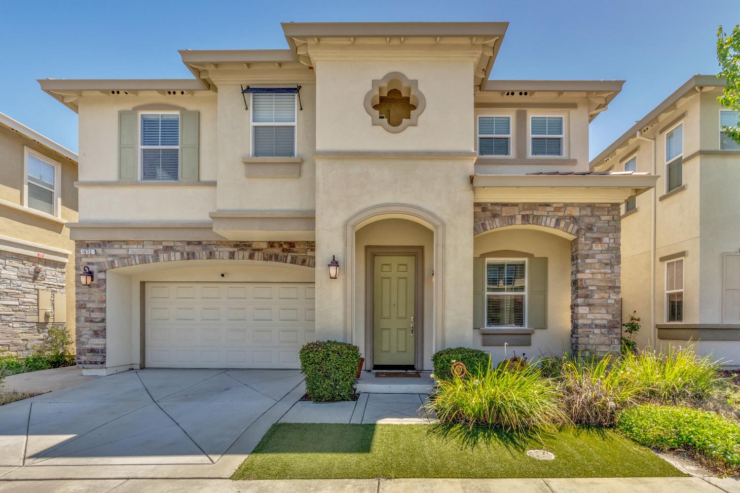 1672 Roma Drive Pittsburg, CA 94565 - Photo 1 of 52