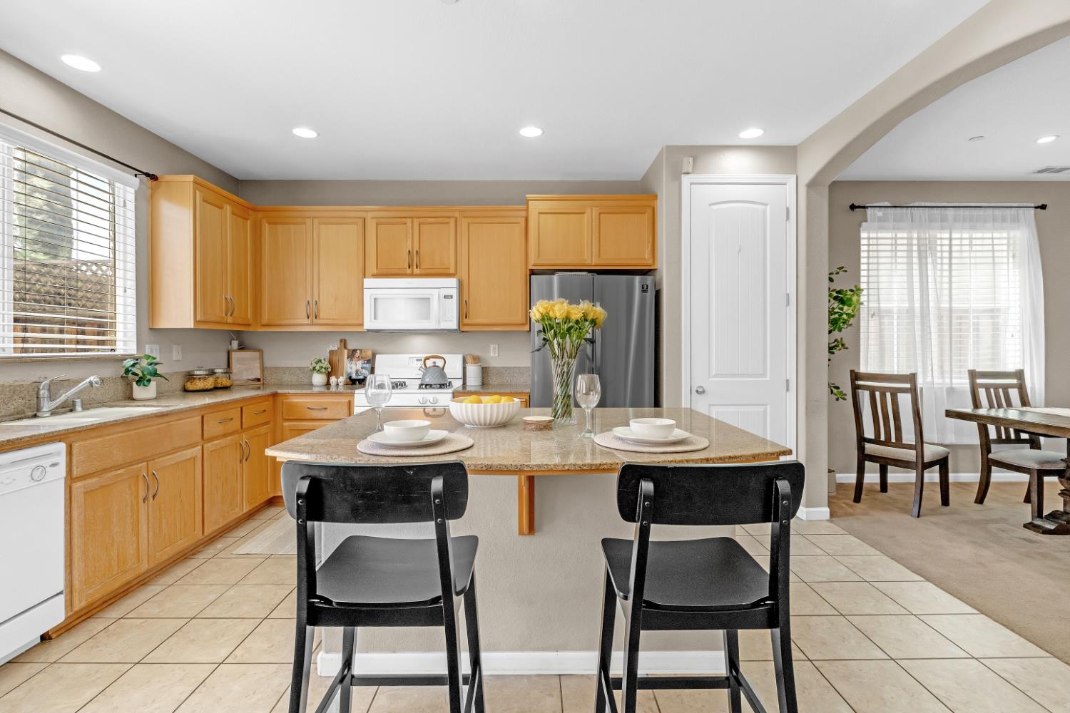 1672 Roma Drive Pittsburg, CA 94565 - Photo 12 of 52