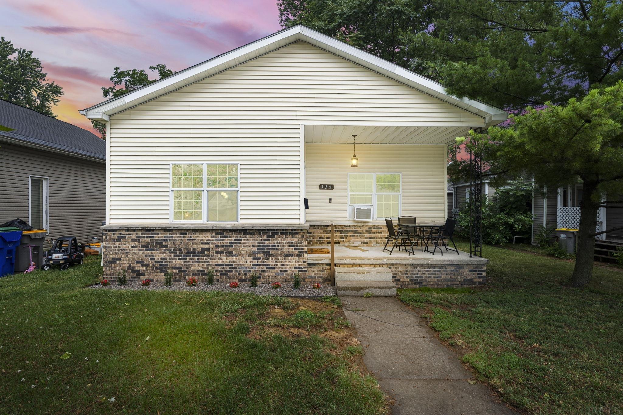 135 Depot Street Butler, IN 46721 - Photo 1 of 28