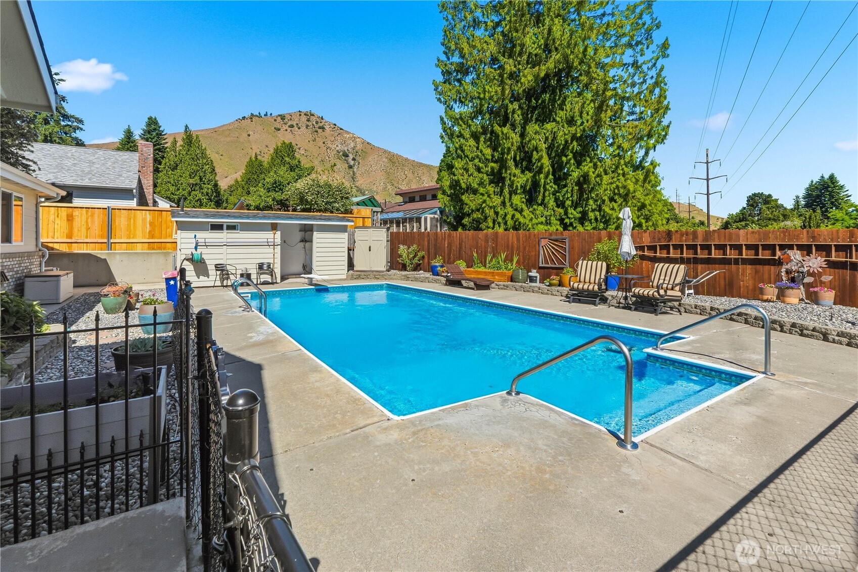1818 Number 2 Canyon Road Wenatchee, WA 98801 - Photo 17 of 27