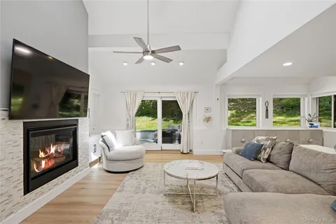 $999,000 | 61 Cliffside Lane, Mount Kisco, NY 10549