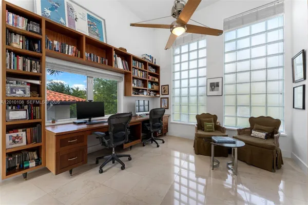 $5,478,000 | 690 Warren Lane, Key Biscayne, FL 33149