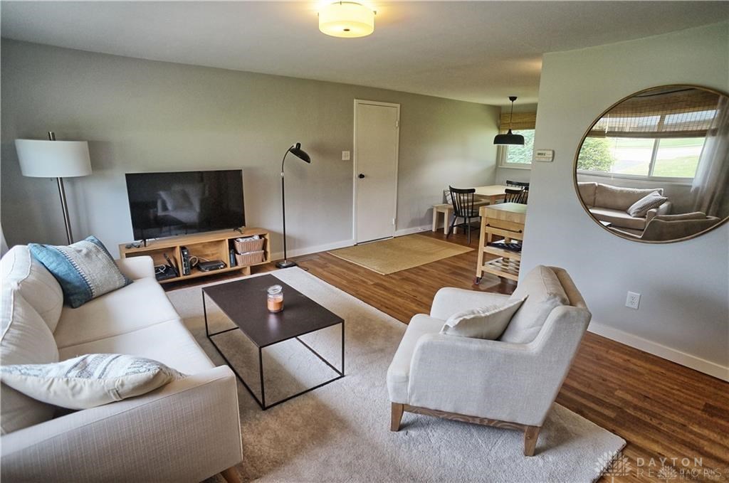 110 West Spring Valley Pike Dayton, OH 45458 - Photo 4 of 13