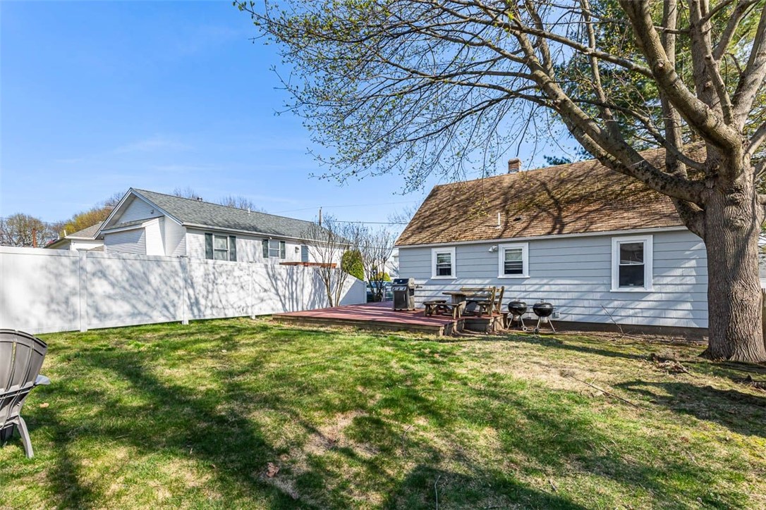 25 Harrison Street Cumberland, RI 02864 - Photo 15 of 18