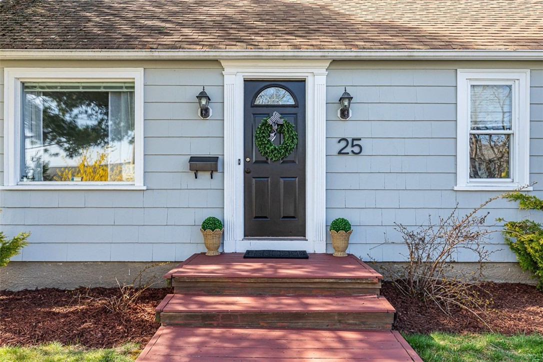 25 Harrison Street Cumberland, RI 02864 - Photo 2 of 18