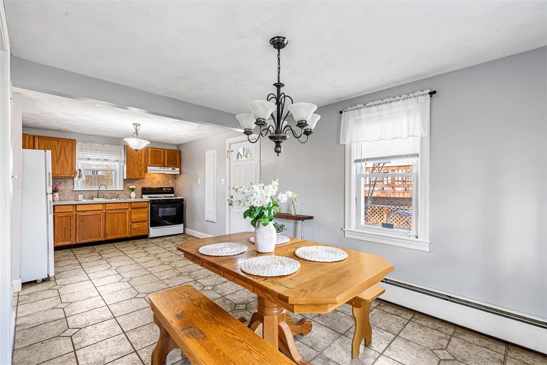25 Harrison Street Cumberland, RI 02864 - Photo 3 of 18