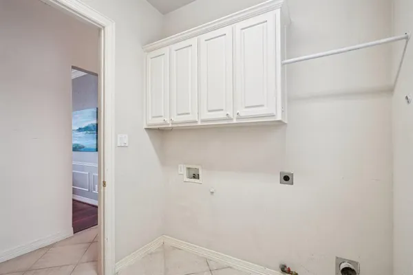 $650,000 | 701 Edgewood Drive, Keller, TX 76248