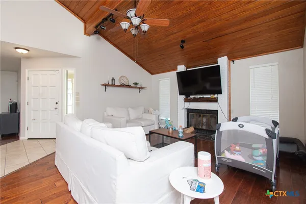 $1,750 | 821 Cedar Ridge Drive, Harker Heights, TX 76548