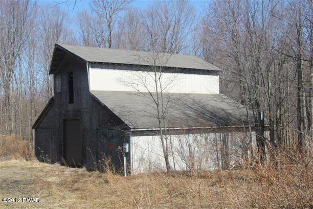12 Deer Run Road Susquehanna, PA 18847 - Photo 18 of 49 Barn