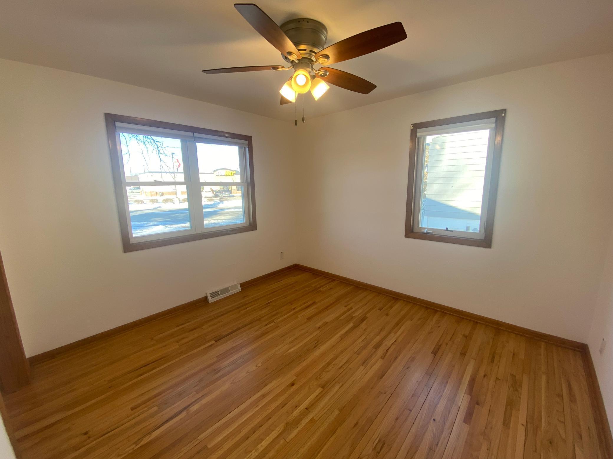 3610 21st Avenue Northwest Rochester, MN 55901 - Photo 8 of 23