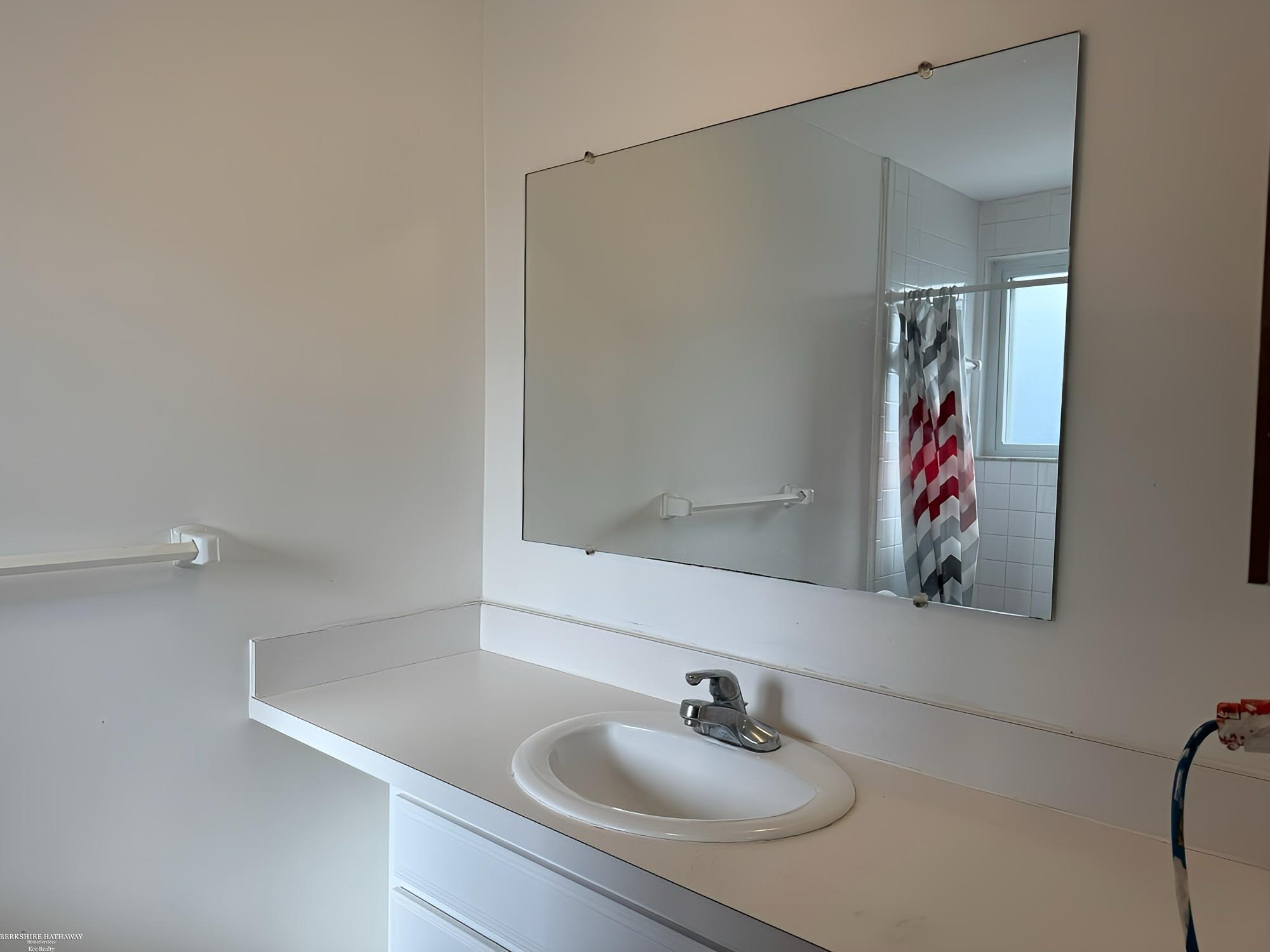 8602 Kaltz Street Center Line, MI 48015 - Photo 8 of 9
