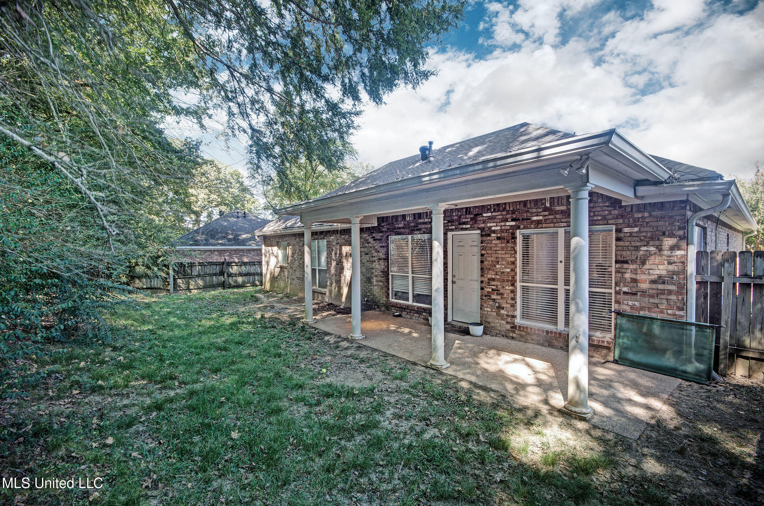 2017 Rolling Hill Drive Brandon, MS 39042 - Photo 6 of 26 IMGP3383_4_5