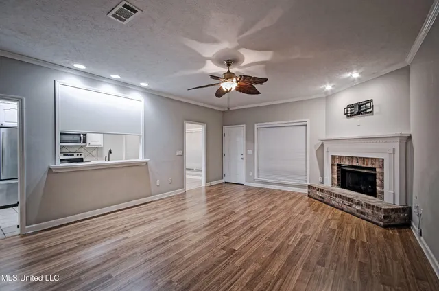 $243,000 | 2017 Rolling Hill Drive, Brandon, MS 39042