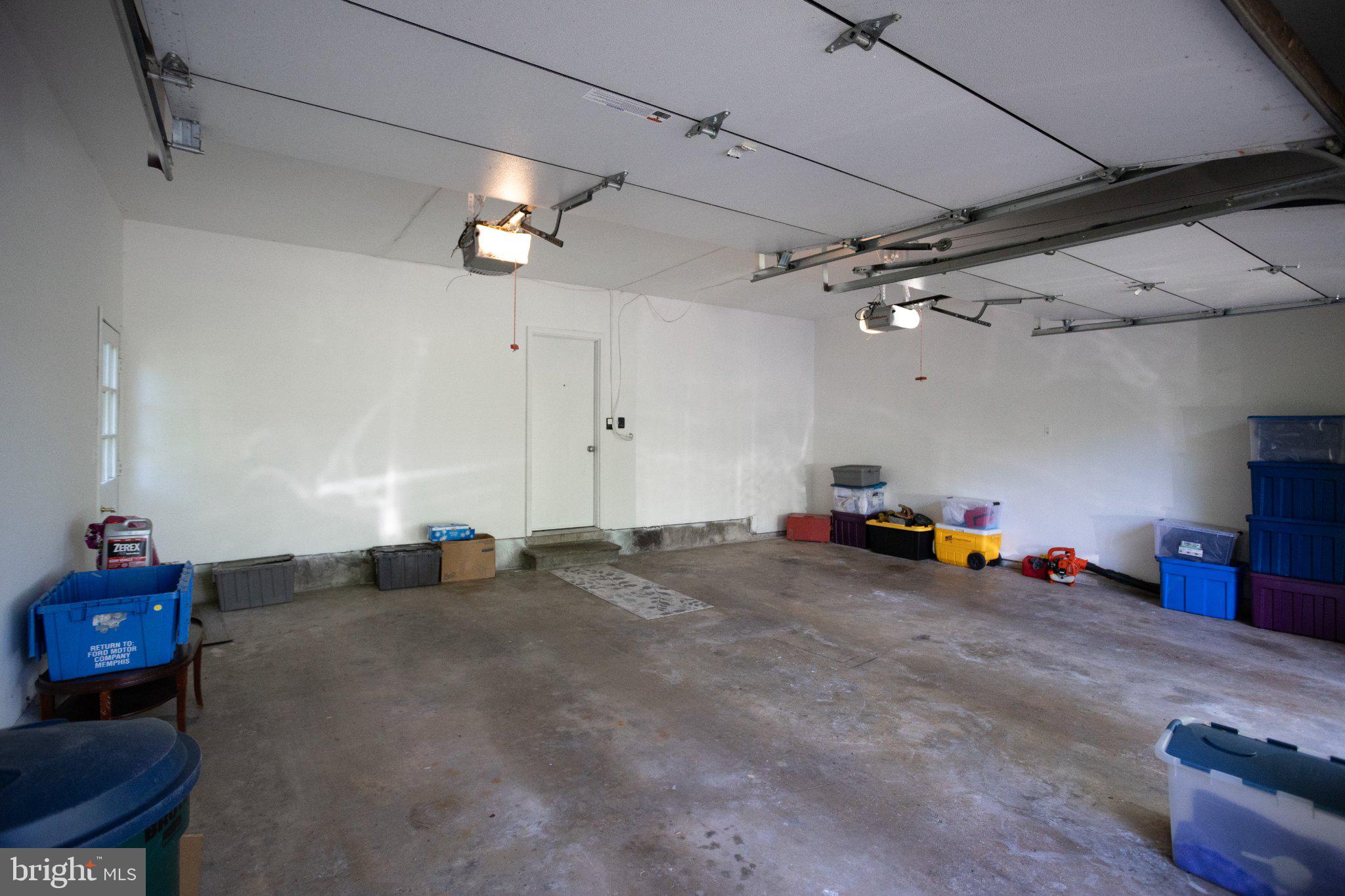 14815 Hanover Pike Upperco, MD 21155 - Photo 23 of 29 Spacious garage with ample storage.