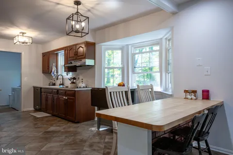 $3,250 | 14815 Hanover Pike, Upperco, MD 21155