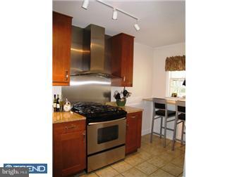 3 Effingham Road Yardley, PA 19067 - Photo 6 of 12 Kitchen
