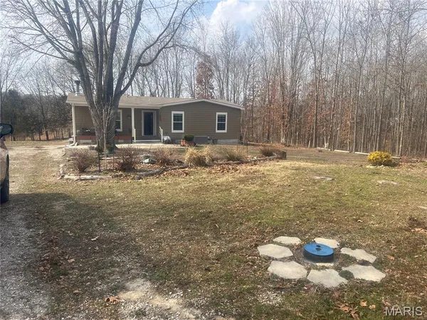 $229,900 | 23921 County Road 5-800M, Lebanon, MO 65536