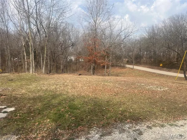 $229,900 | 23921 County Road 5-800M, Lebanon, MO 65536