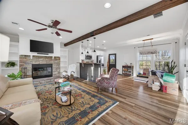 $229,900 | 23921 County Road 5-800M, Lebanon, MO 65536