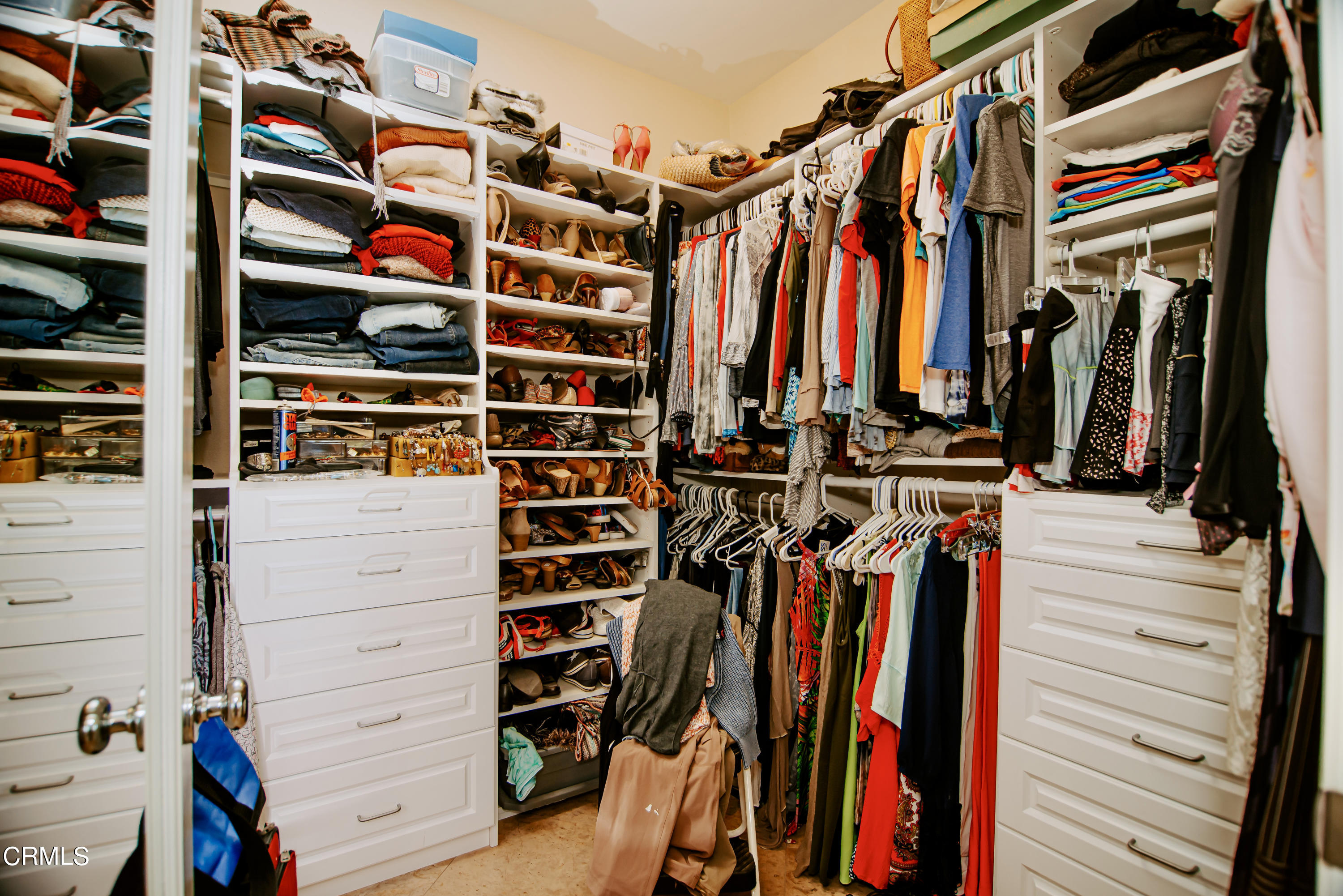 2855 La Plata Drive Camarillo, CA 93010 - Photo 27 of 52 AEF88449-CFF2-44EE-8D32-78E1A6DD88F8_1_2