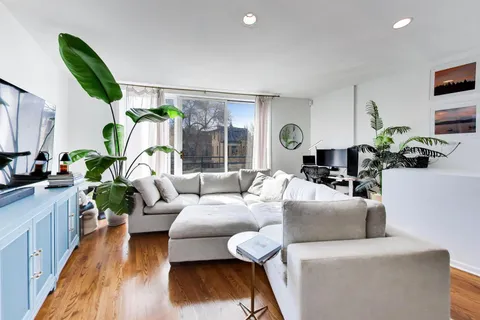 $499,000 | 831 North Hermitage Avenue, Unit 2, Chicago, IL 60622