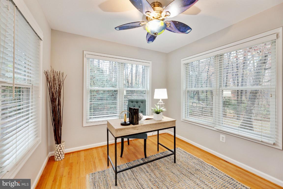9944 Murnane Street Vienna, VA 22181 - Photo 18 of 42 Home office addition next to family room