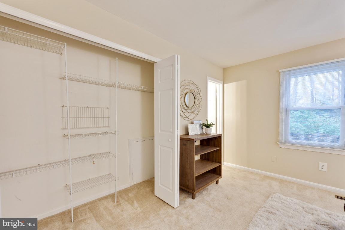 9944 Murnane Street Vienna, VA 22181 - Photo 22 of 42 Master bedroom large closet