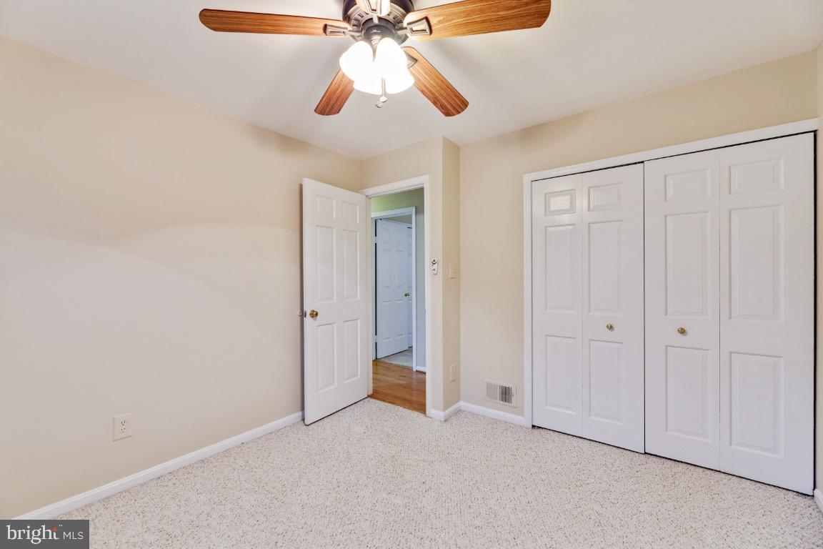 9944 Murnane Street Vienna, VA 22181 - Photo 29 of 42 Bedroom #3