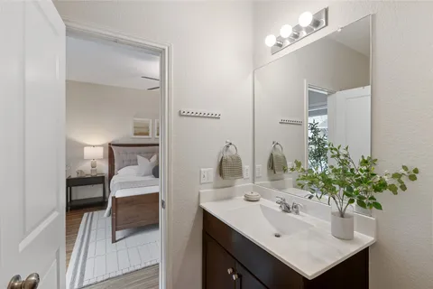 7101 Spirit Hill Road, Austin, TX 78744