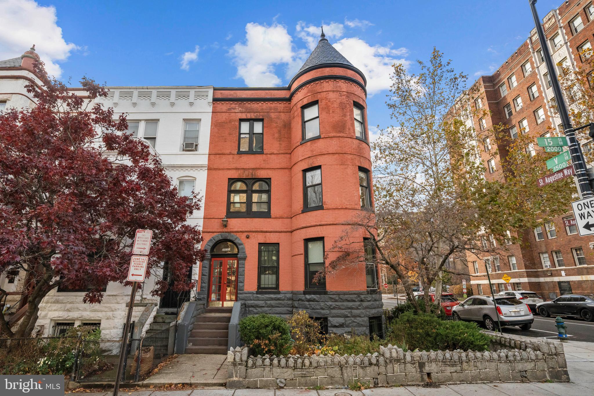 a building view with a outdoor space