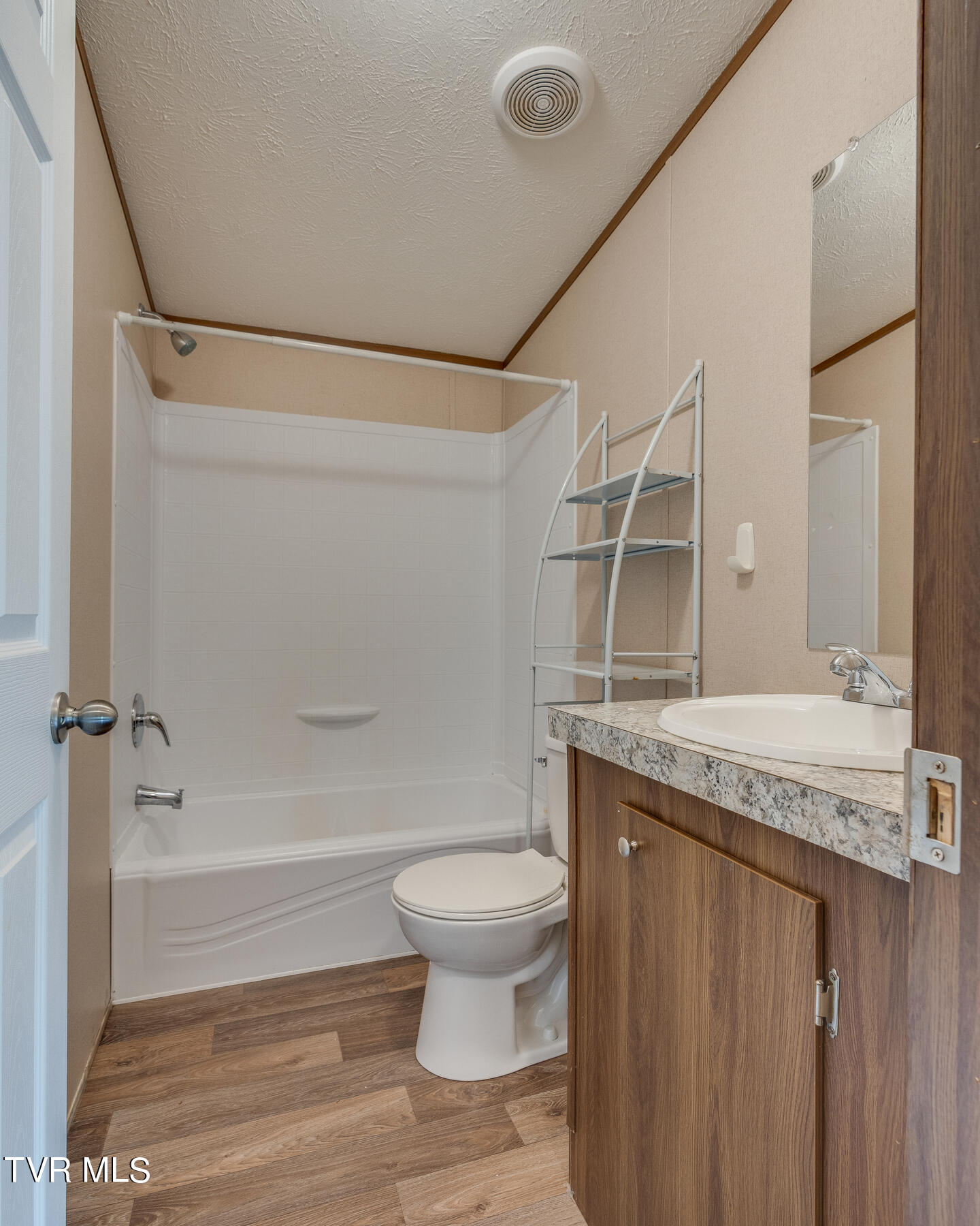 1184 Myrtle Drive Butler, TN 37640 - Photo 15 of 31 016