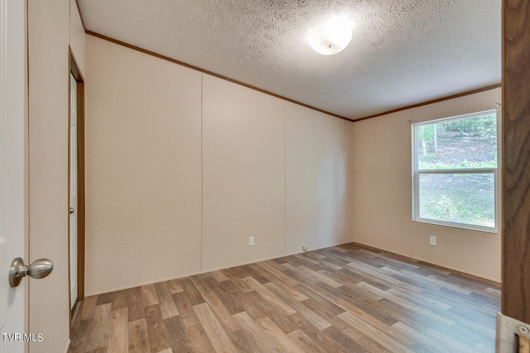 1184 Myrtle Drive Butler, TN 37640 - Photo 16 of 31 017