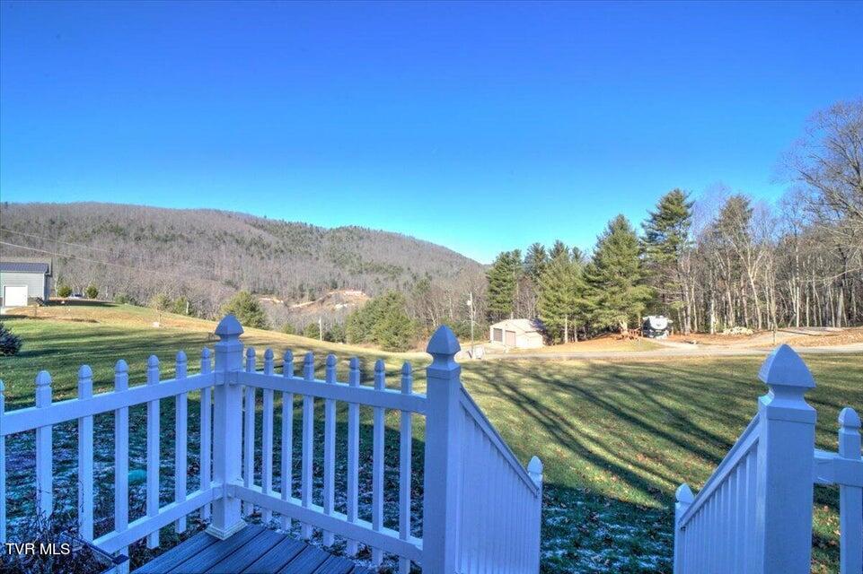 1184 Myrtle Drive Butler, TN 37640 - Photo 25 of 31 20231218001912541401000000-o