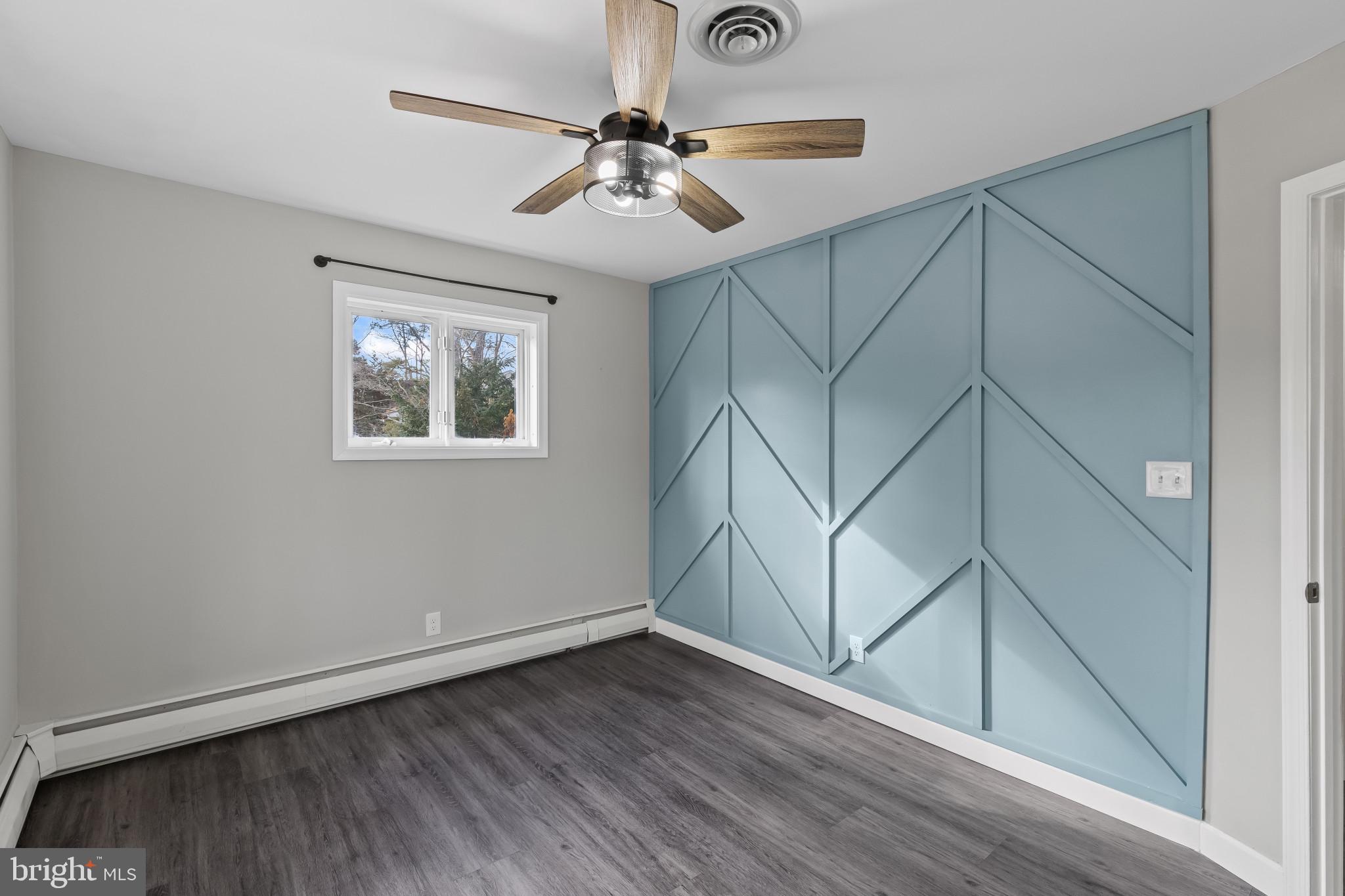 250 Poplar Road Millersville, MD 21108 - Photo 17 of 29 Primary Bedroom