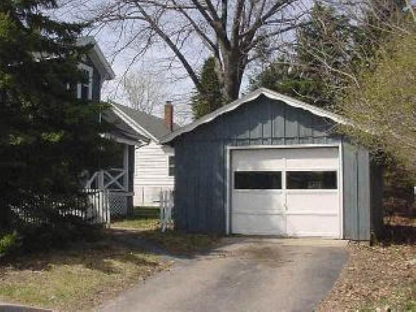 27 East Harvey Street Rhinelander, WI 54501 - Photo 2 of 24 Gallery Image 2