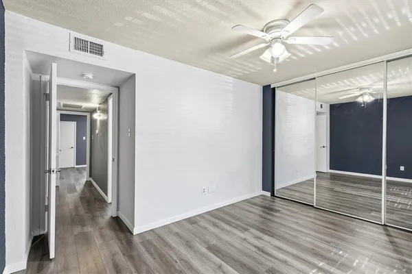 $194,990 | 2535 Wedglea Drive, Unit 224, Dallas, TX 75211