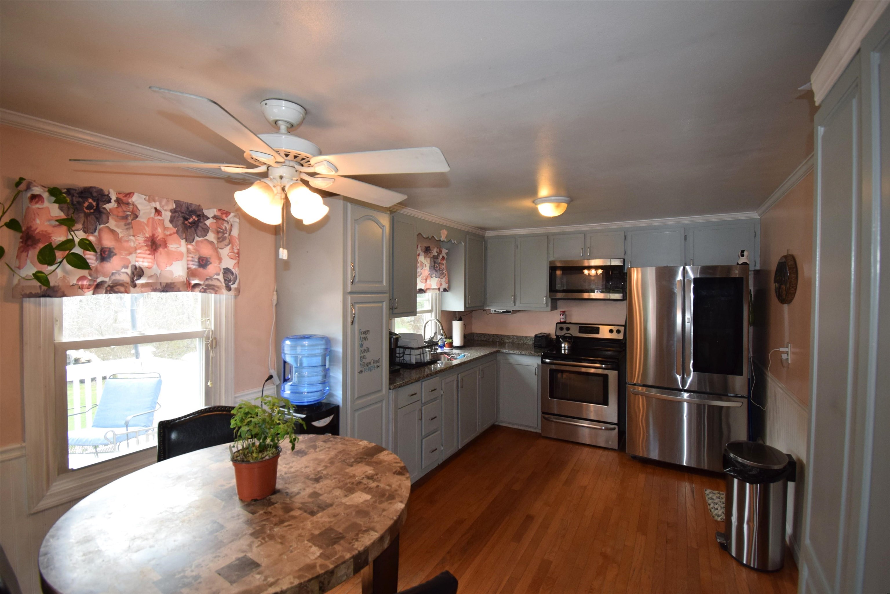 4 Independence Avenue Kingston, NH 03848 - Photo 12 of 43