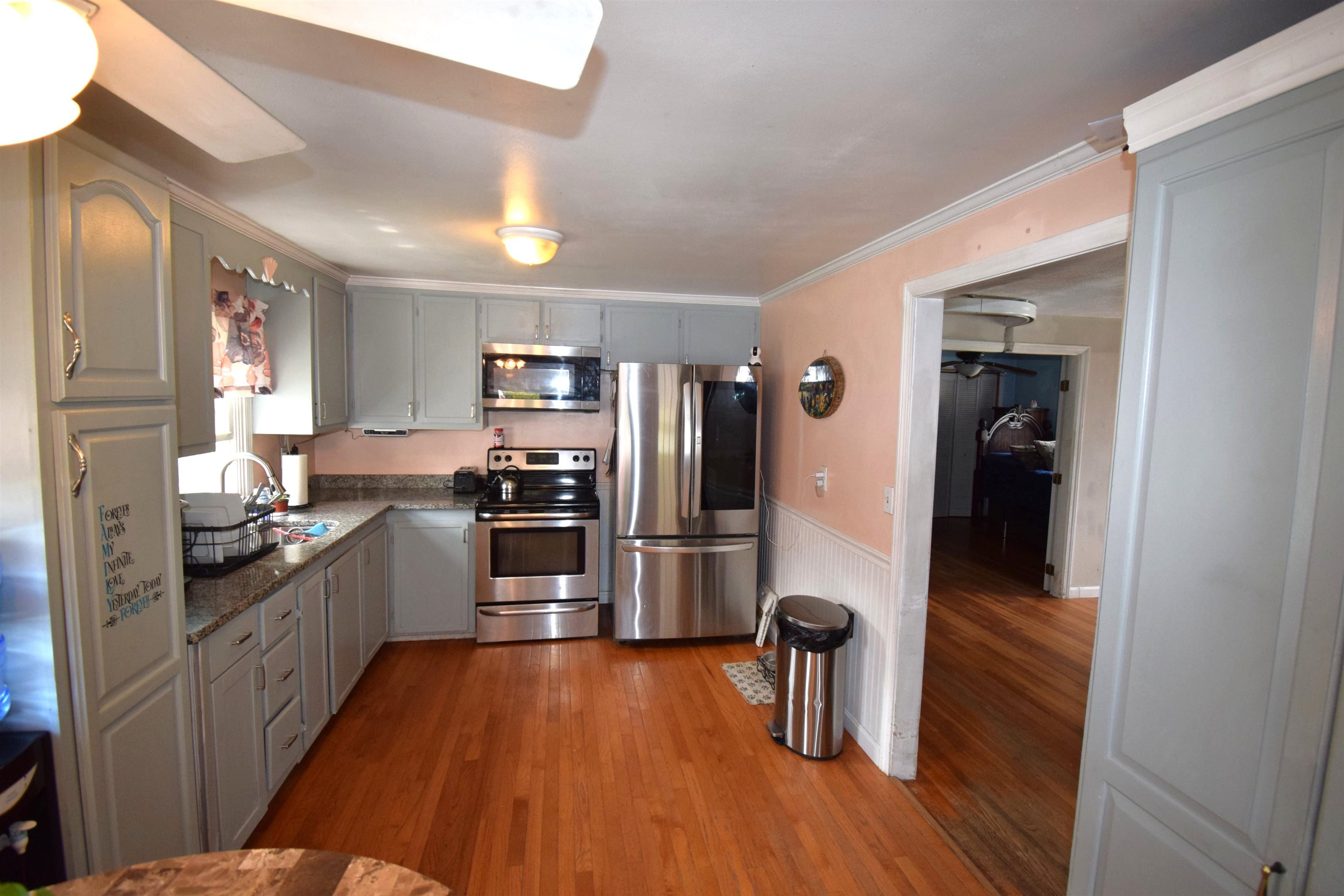 4 Independence Avenue Kingston, NH 03848 - Photo 13 of 43