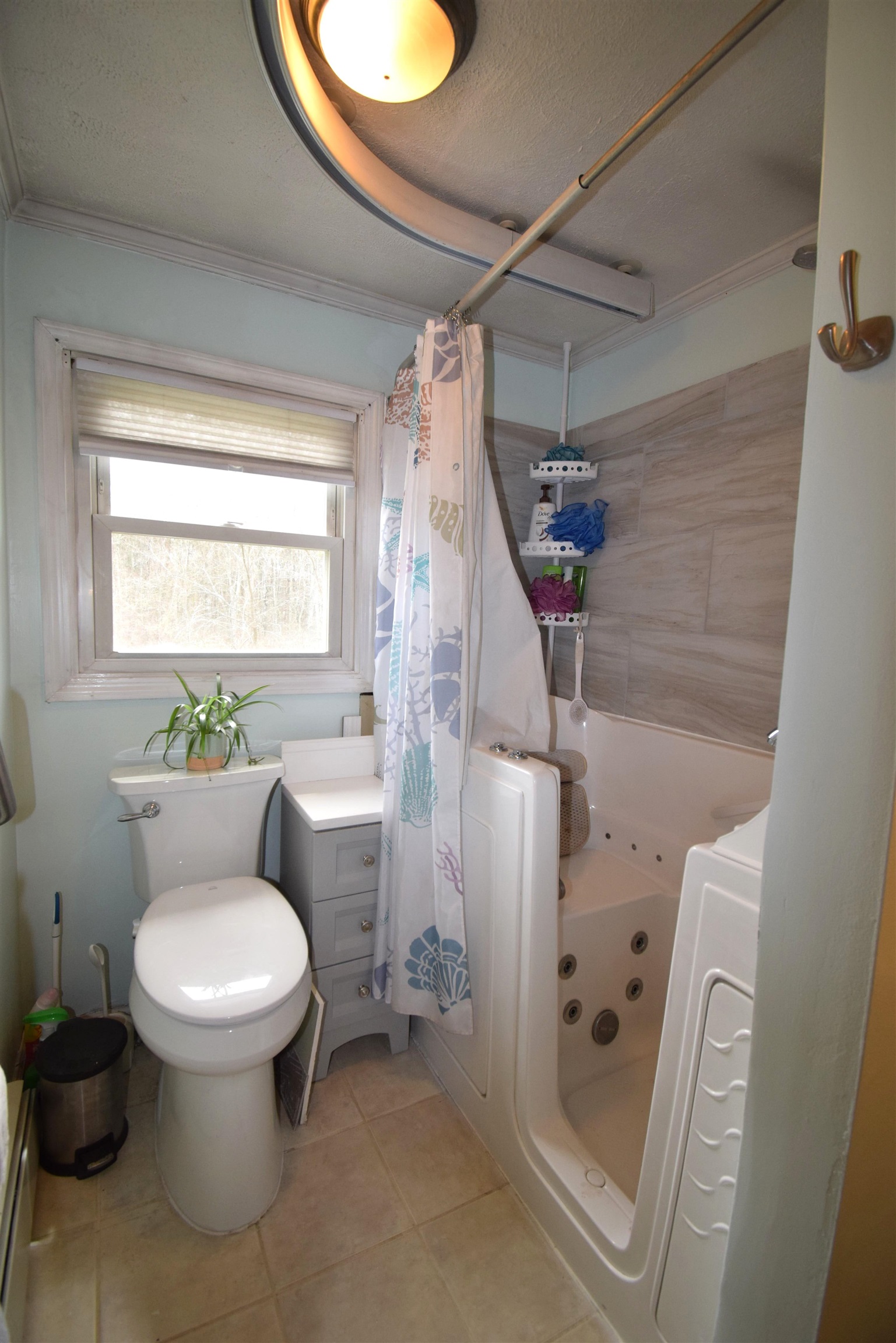 4 Independence Avenue Kingston, NH 03848 - Photo 22 of 43