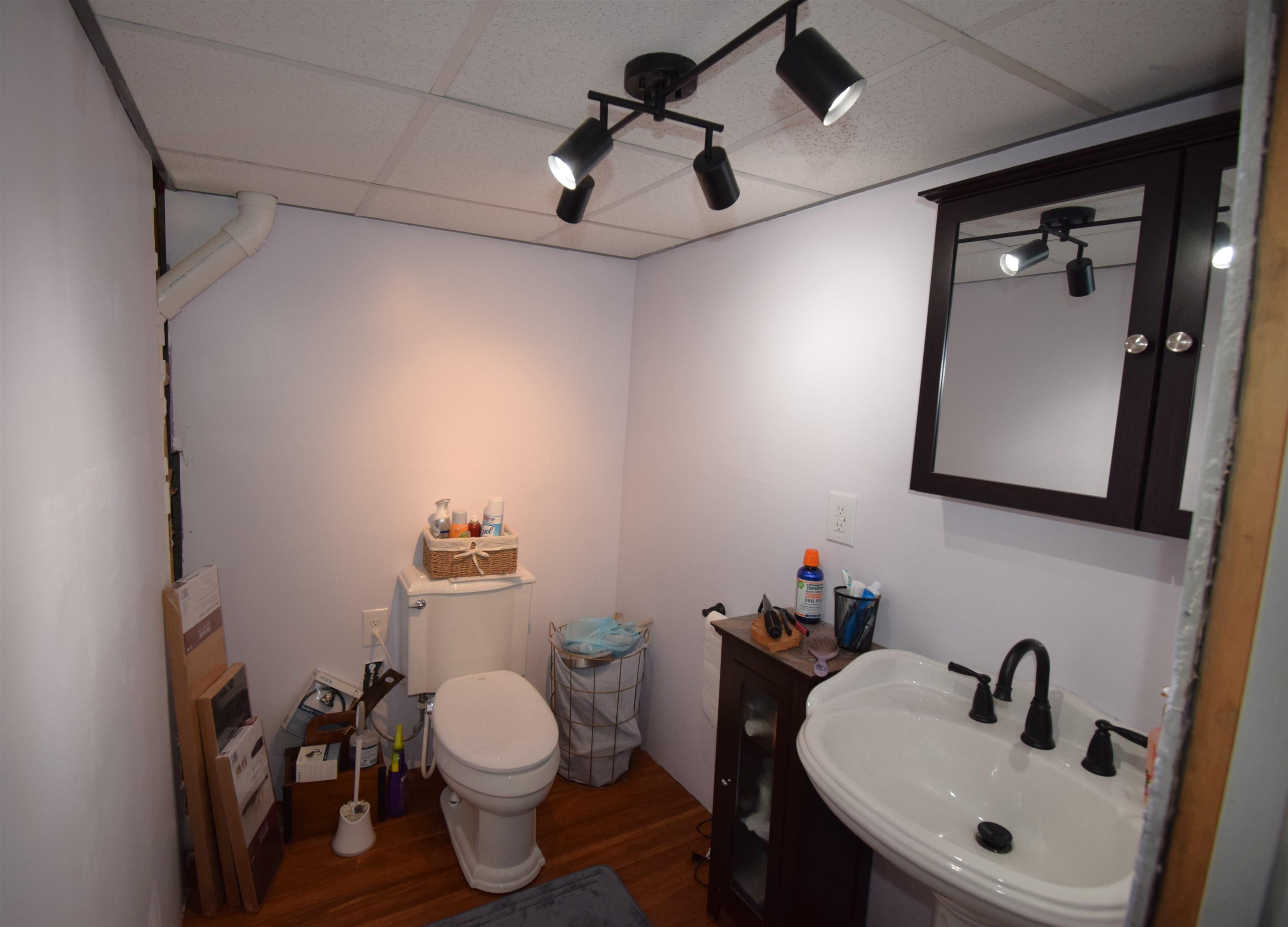 4 Independence Avenue Kingston, NH 03848 - Photo 34 of 43
