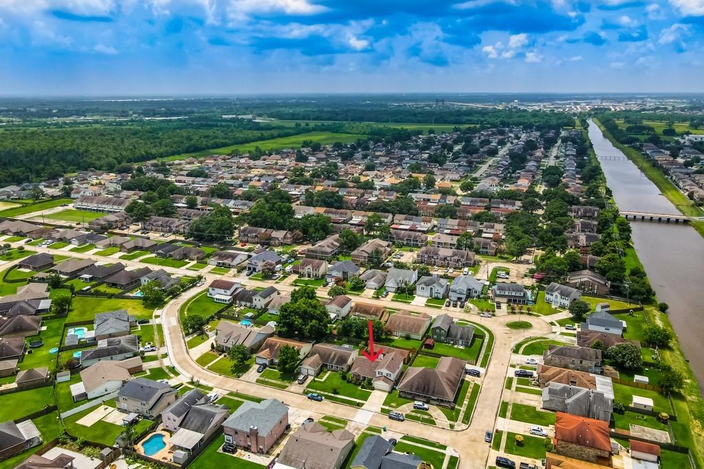 2404 Rue St Honore Gretna, LA 70056 - Photo 38 of 42