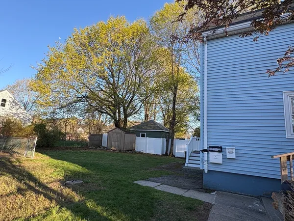 $2,400 | 980 Washington Street, Unit 2, Stoughton, MA 02072