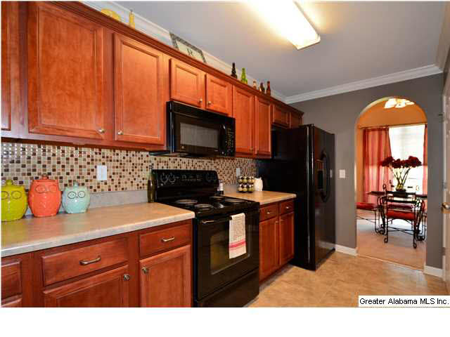 4225 Fieldstone Way Birmingham, AL 35215 - Photo 10 of 32