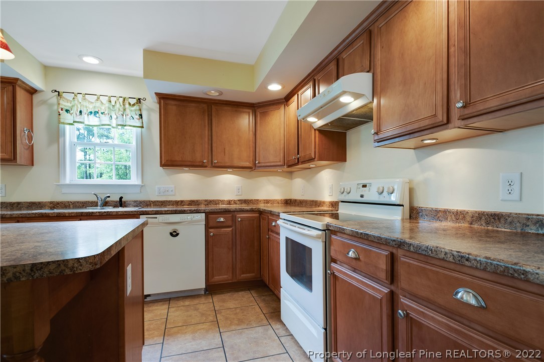 2860 Cedar Lane Road Sanford, NC 27332 - Photo 13 of 33 Gallery Image 13