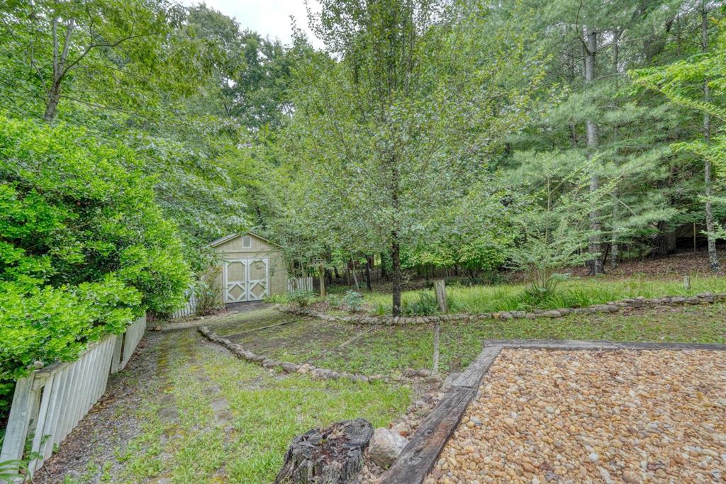 288 12 Point Road Blairsville, GA 30512 - Photo 19 of 76