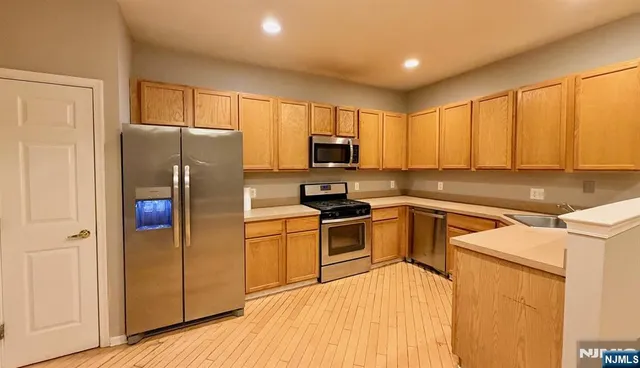 $3,500 | 43 Windsor Drive, Lincoln Park, NJ 07035