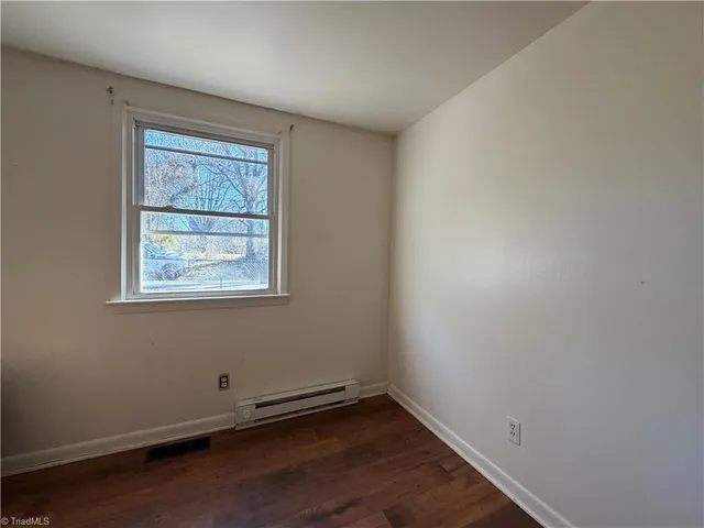 $179,000 | 324 Thomas Street, North Wilkesboro, NC 28659